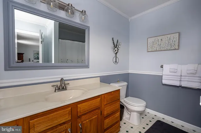 $379,900 | 1660 Wisteria Drive, Chambersburg, PA 17202