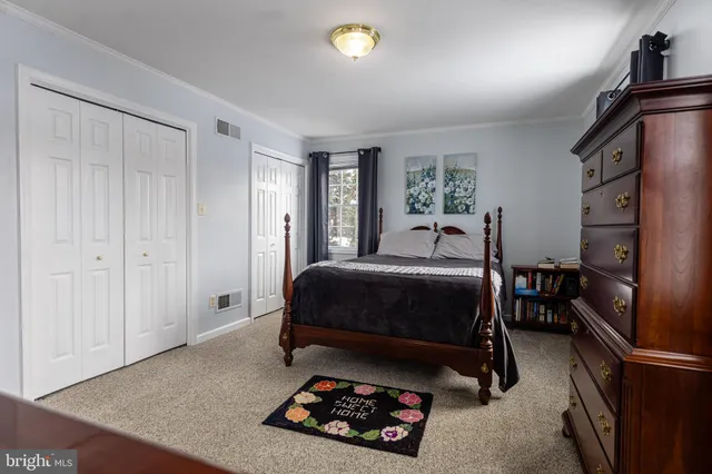 $379,900 | 1660 Wisteria Drive, Chambersburg, PA 17202