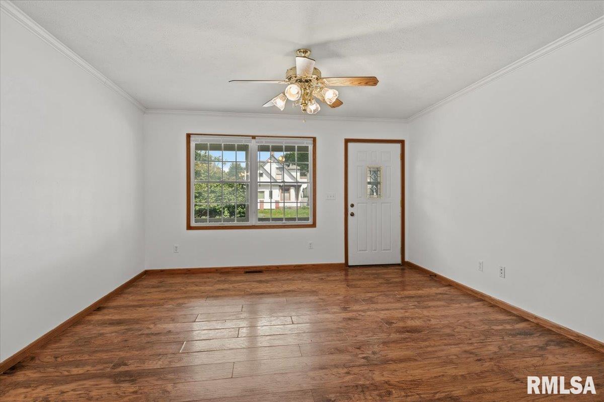 1823 South 5th Street Springfield, IL 62703 - Photo 5 of 29