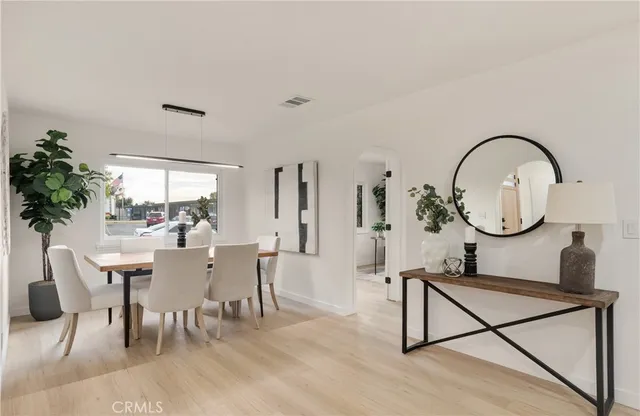 $1,125,000 | 1921 West Clearbrook Lane, Anaheim, CA 92804