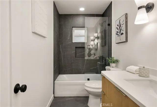 $1,125,000 | 1921 West Clearbrook Lane, Anaheim, CA 92804