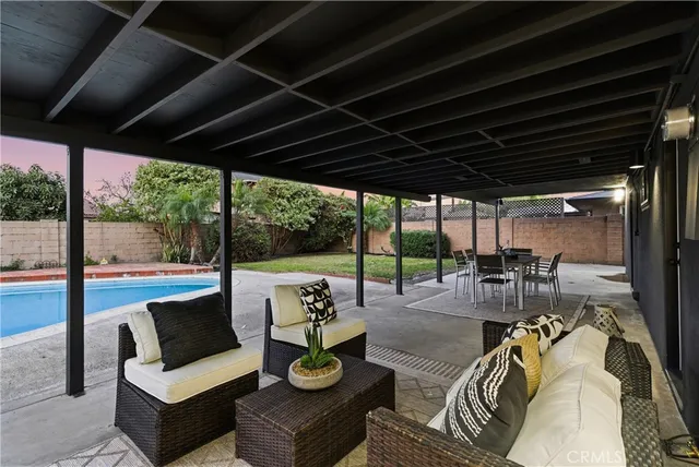 $1,125,000 | 1921 West Clearbrook Lane, Anaheim, CA 92804