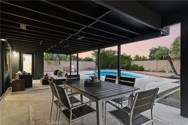 $1,125,000 | 1921 West Clearbrook Lane, Anaheim, CA 92804