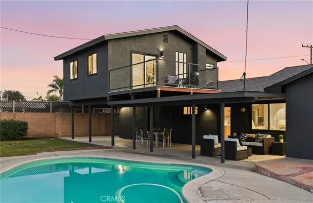 $1,125,000 | 1921 West Clearbrook Lane, Anaheim, CA 92804