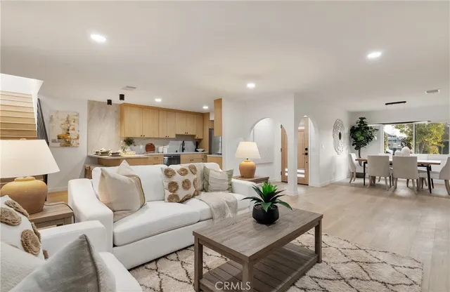 $1,125,000 | 1921 West Clearbrook Lane, Anaheim, CA 92804