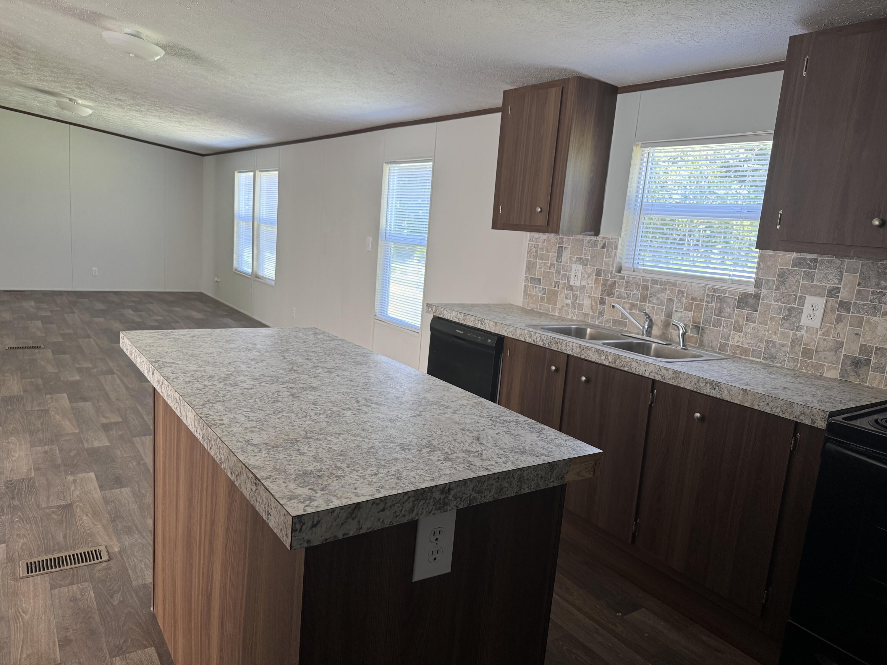 7527 Old Highway, Unit SIX Santee, SC 29142 - Photo 12 of 25 IMG_0973