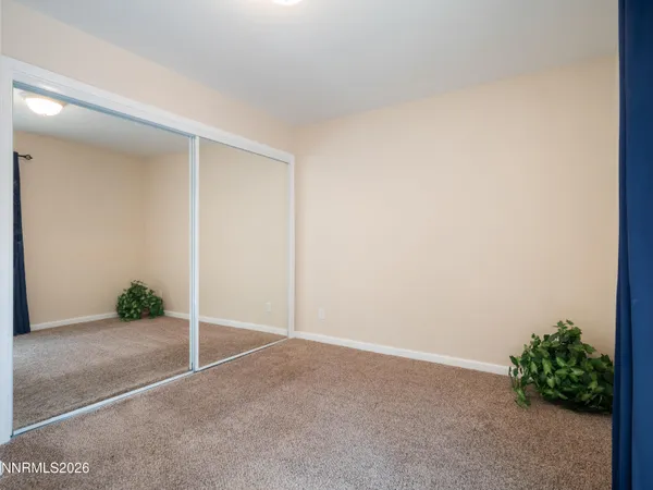 a view of livingroom with furniture
