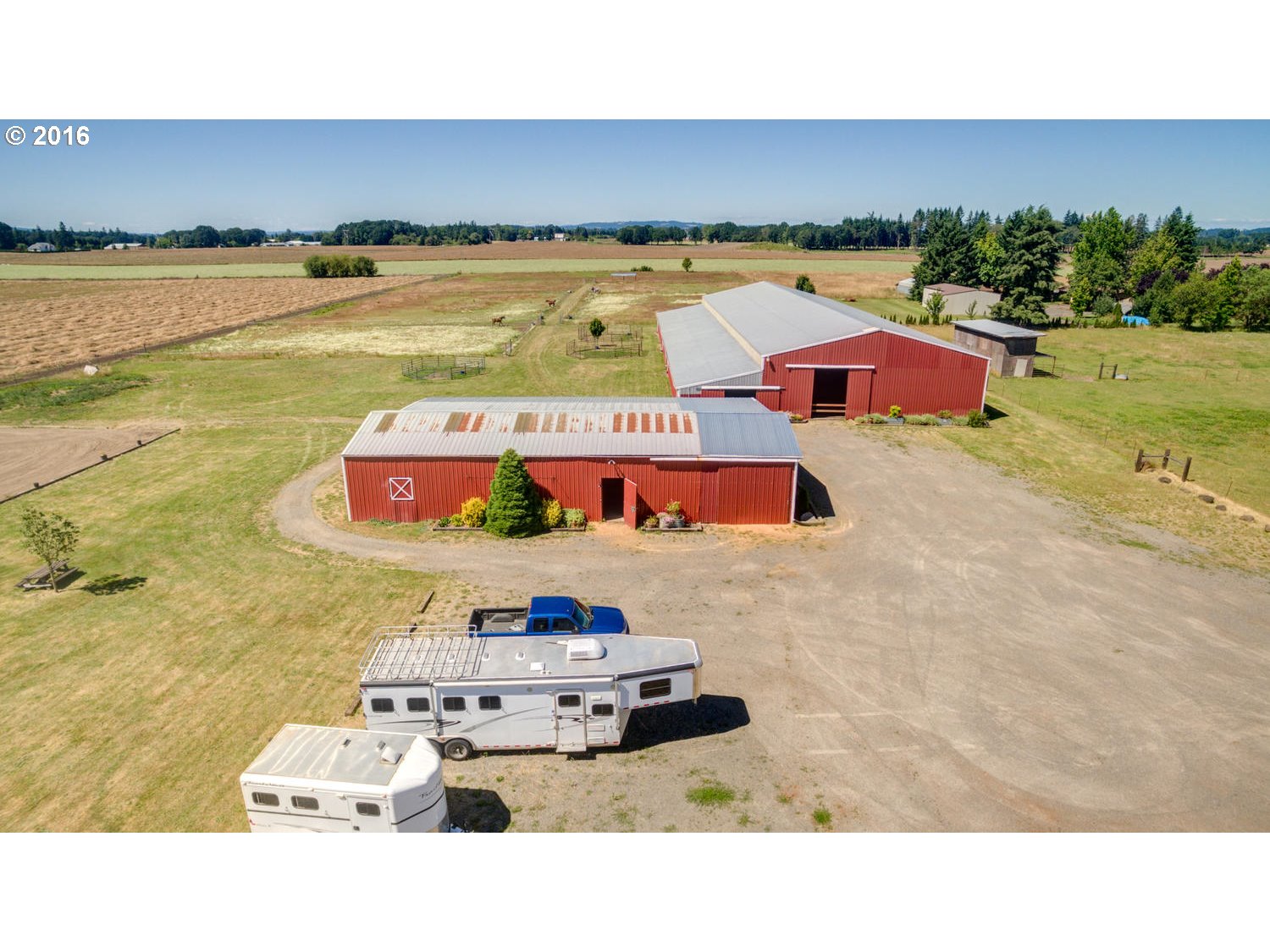 8473 South Heinz Road Canby, OR 97013 - Photo 28 of 32 a picture of a tennis court
