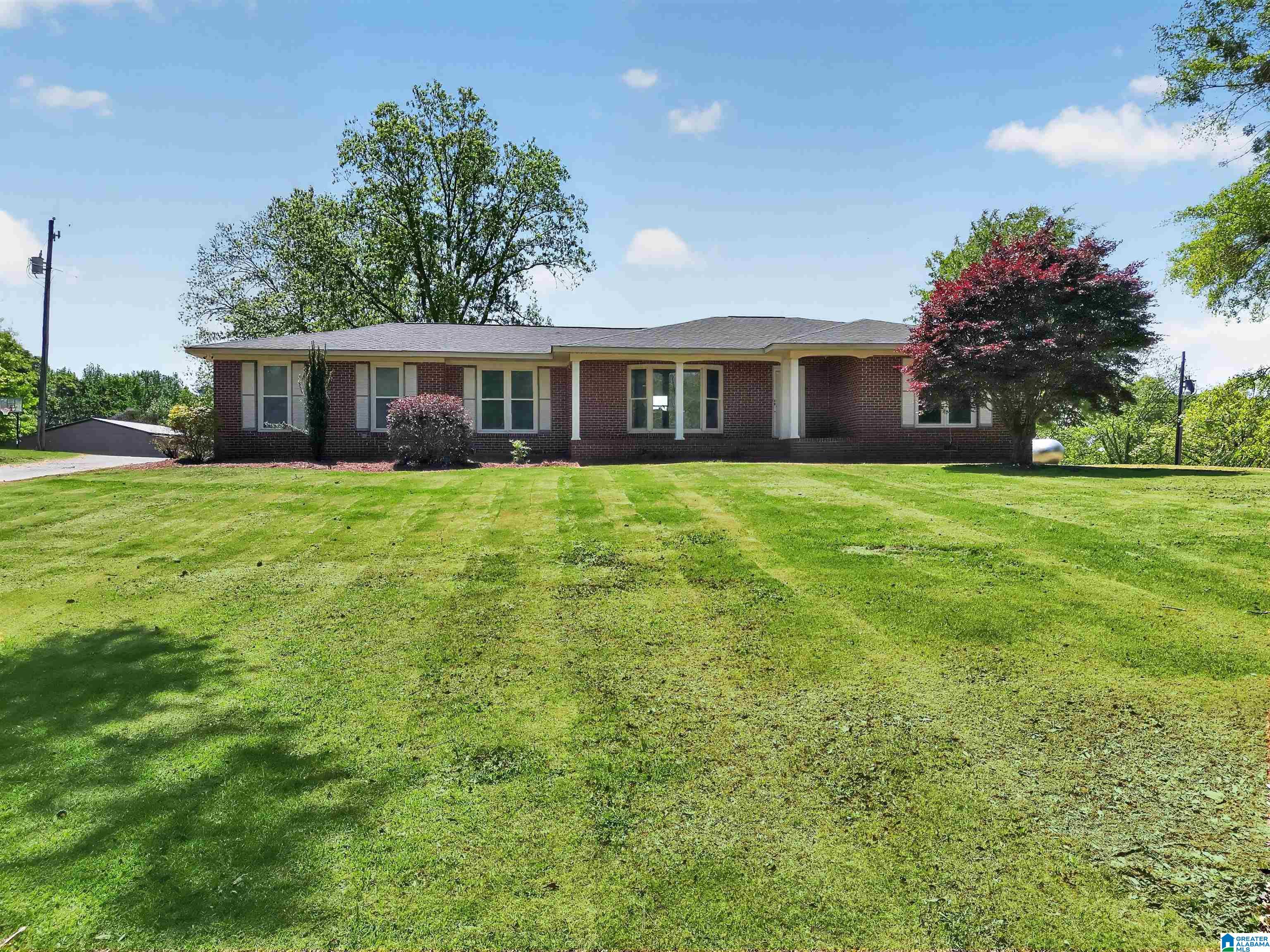 1035 Temple Road Clanton, AL 35045 - Photo 2 of 30