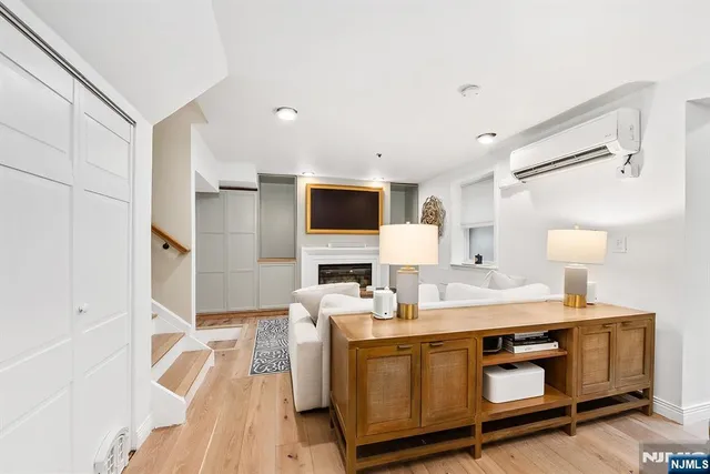 $749,999 | 217 Bloomfield Street, Unit 102, Hoboken, NJ 07030