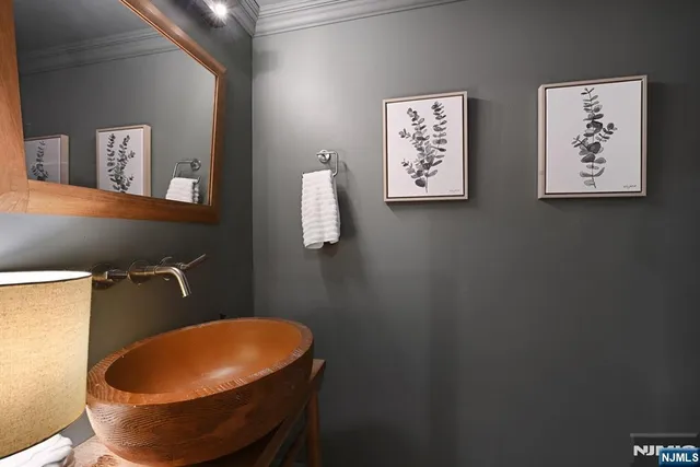 $749,999 | 217 Bloomfield Street, Unit 102, Hoboken, NJ 07030