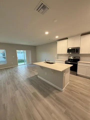 $2,500 | 4236 Campsite Loop, Orlando, FL 32824