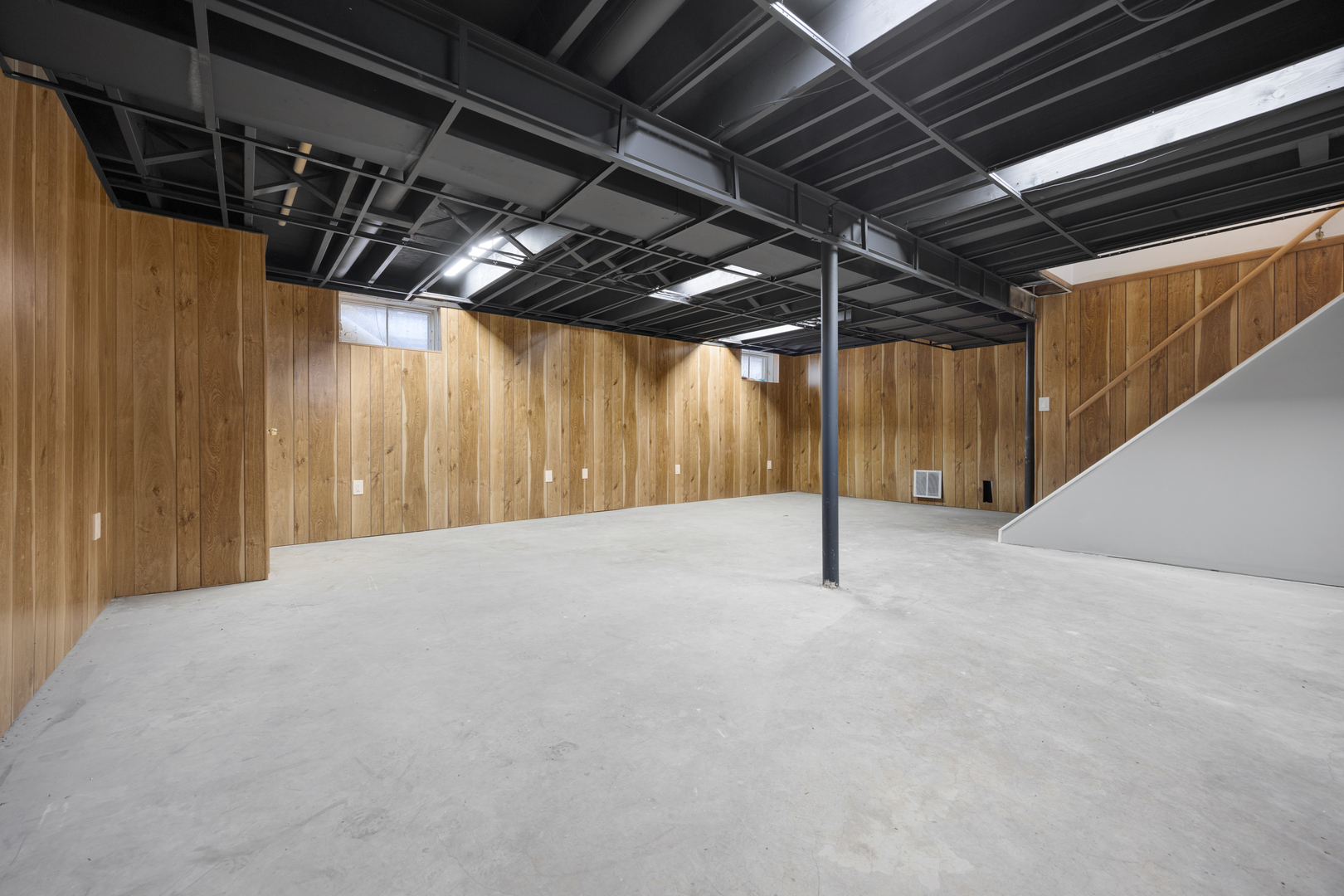 219 North Ridgemoor Avenue Mundelein, IL 60060 - Photo 21 of 26