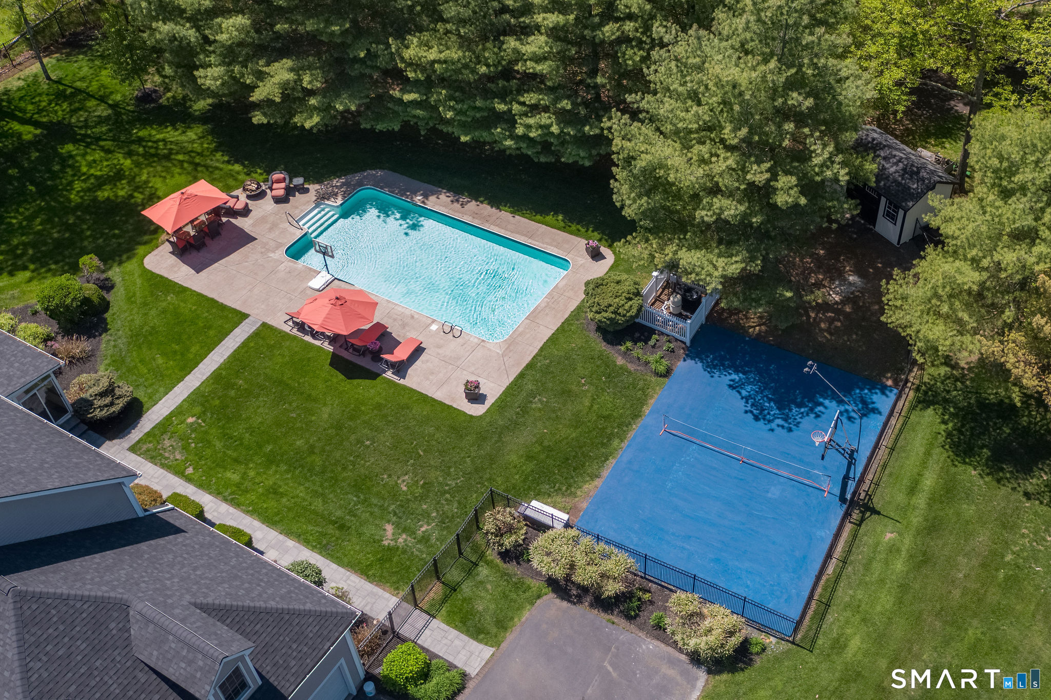 170 Devonshire Lane Madison, CT 06443 - Photo 35 of 39 an aerial view of a house