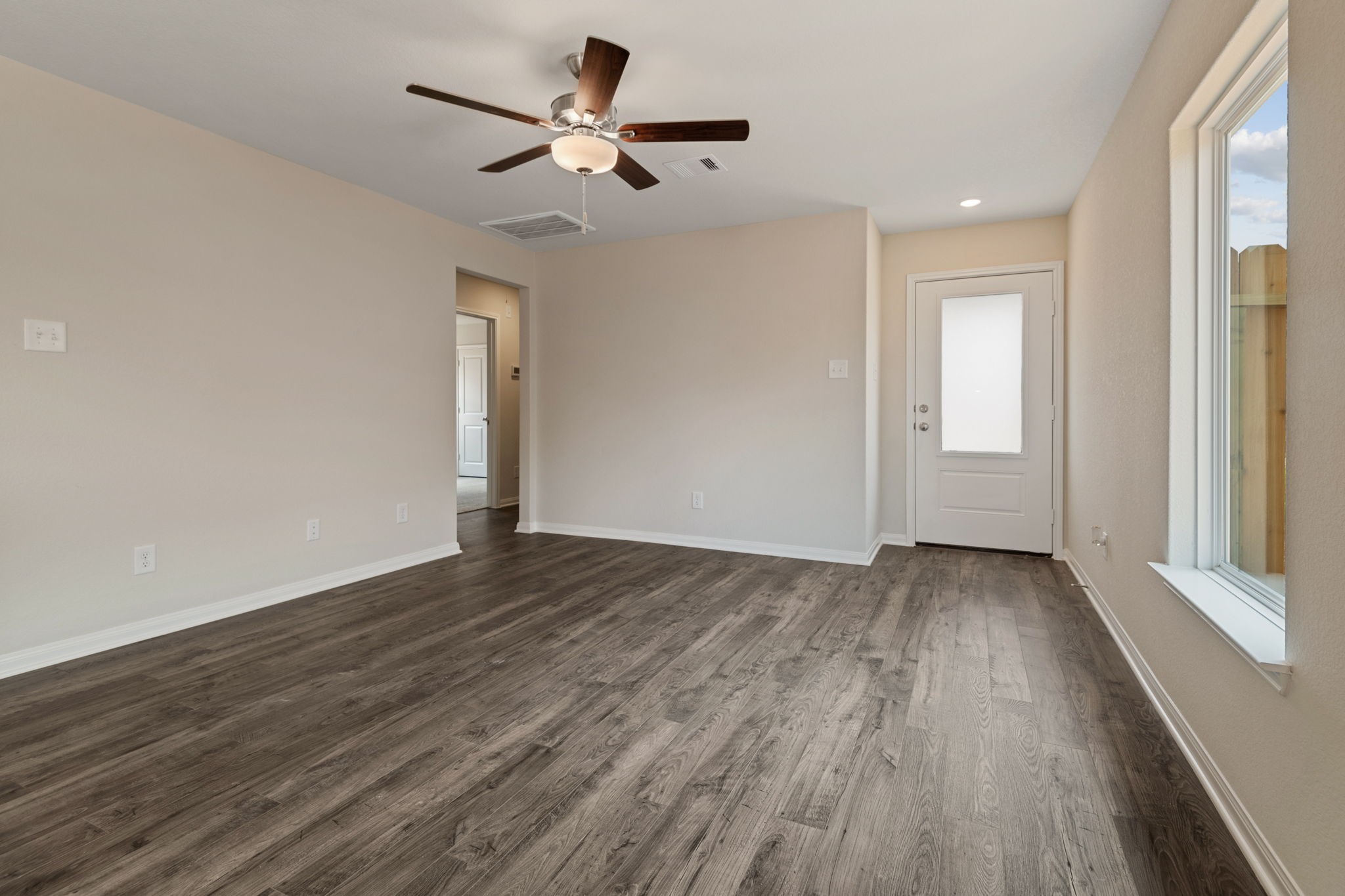 713 Jasmine Ridge Lane Waller, TX 77484 - Photo 6 of 16