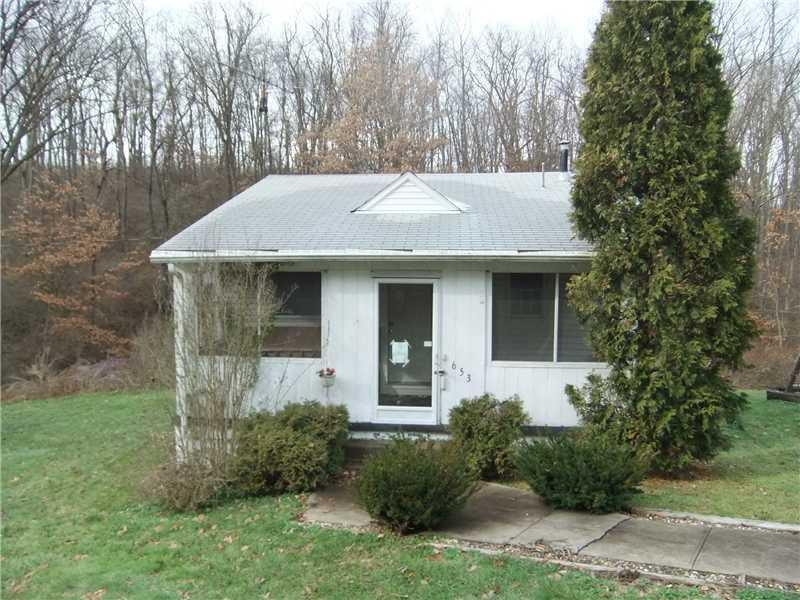 653 Windfield Road Cabot, PA 16023 - Photo 1 of 14 Exterior Front.