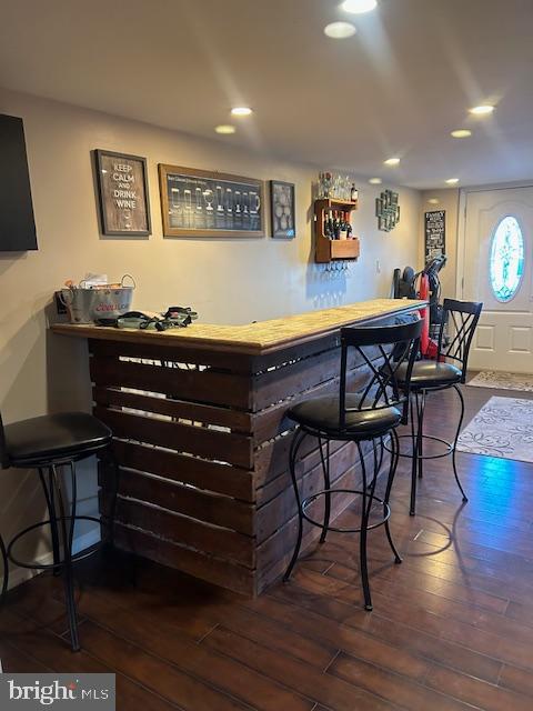 12708 Hollins Road Philadelphia, PA 19154 - Photo 20 of 25 Finished Basement Bar Area