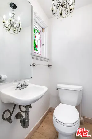 $12,995 | 2441 Glendower Avenue, Los Angeles, CA 90027