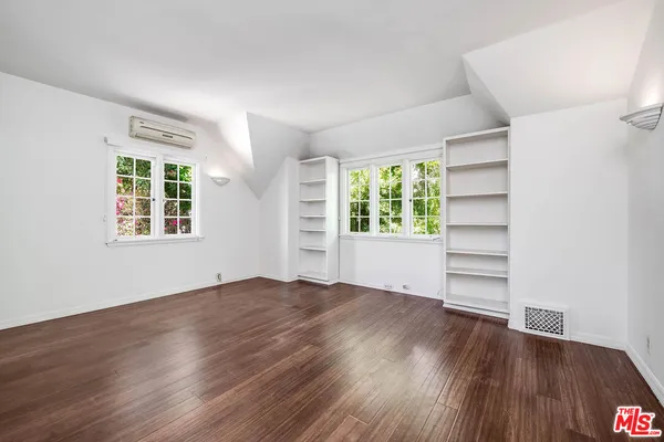 $12,995 | 2441 Glendower Avenue, Los Angeles, CA 90027