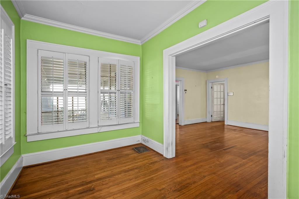 231 Edgedale Drive High Point, NC 27262 - Photo 8 of 34