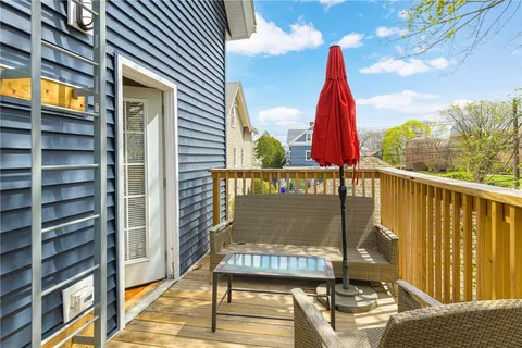 $995,000 | 241 Pleasant Street, Providence, RI 02906