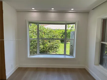 $499,999 | 708 South E 3rd Avenue, Unit 201, Hallandale Beach, FL 33009