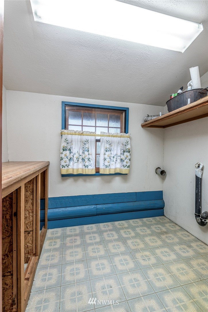 429 Rivendell Road Grapeview, WA 98546 - Photo 25 of 40 Gallery Image 25