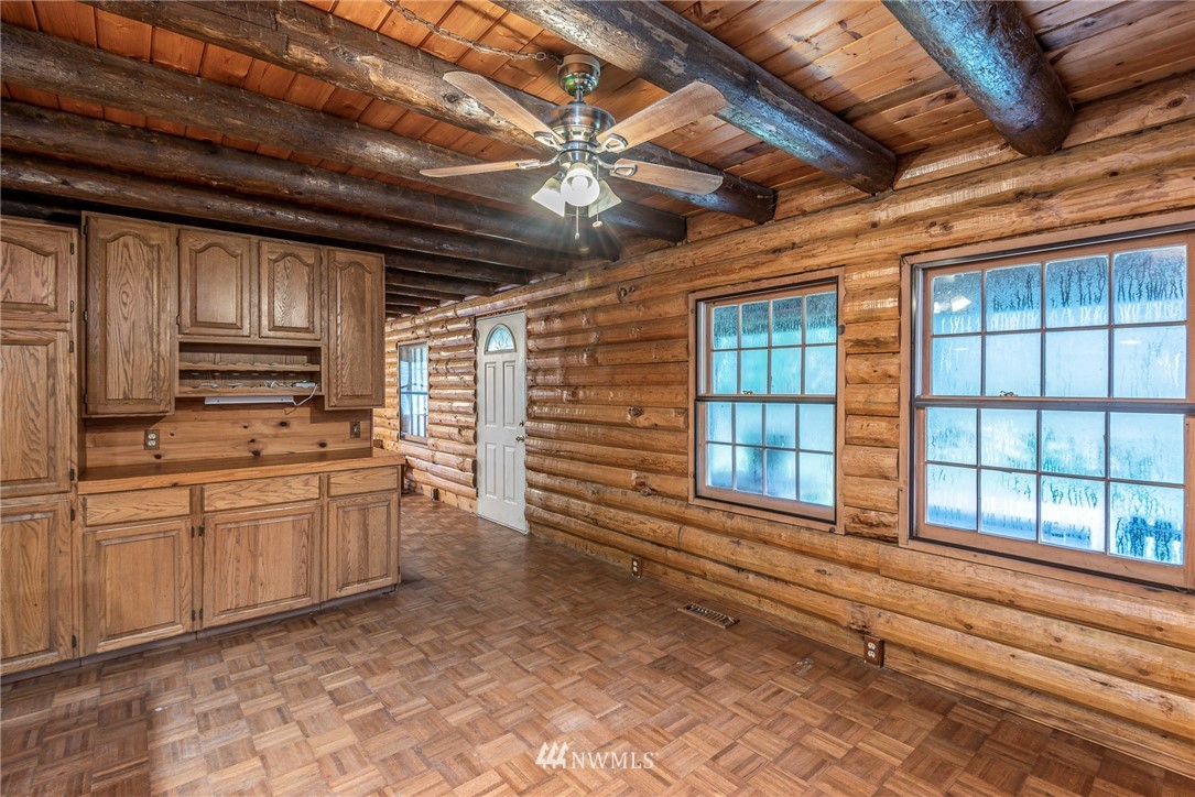 429 Rivendell Road Grapeview, WA 98546 - Photo 7 of 40 Gallery Image 7