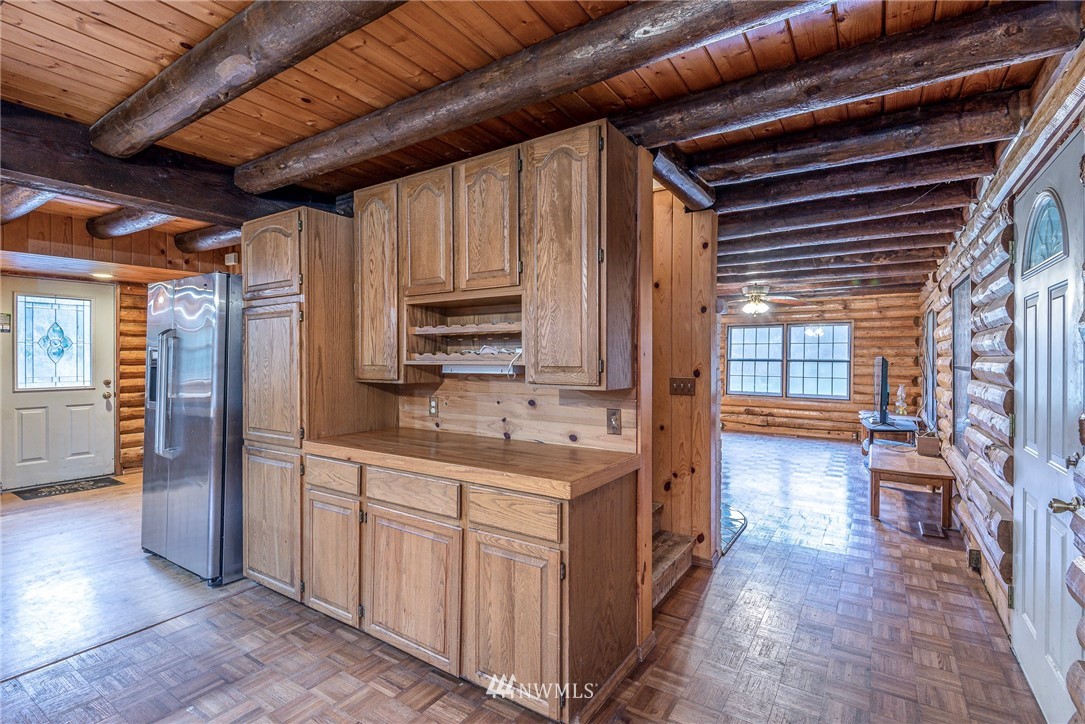 429 Rivendell Road Grapeview, WA 98546 - Photo 8 of 40 Gallery Image 8