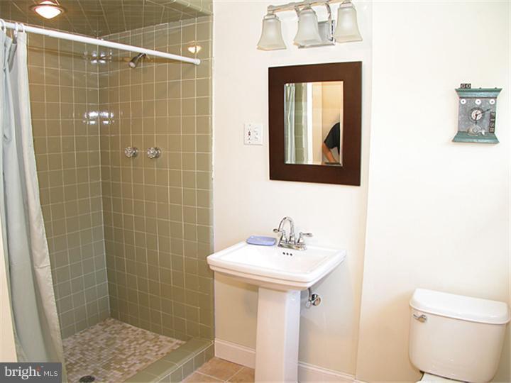 13 Moores Road Malvern, PA 19355 - Photo 12 of 17 Gallery Image 12