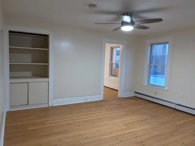 $1,725 | 297 Bartlett Street, Unit 2, Manchester, NH 03102