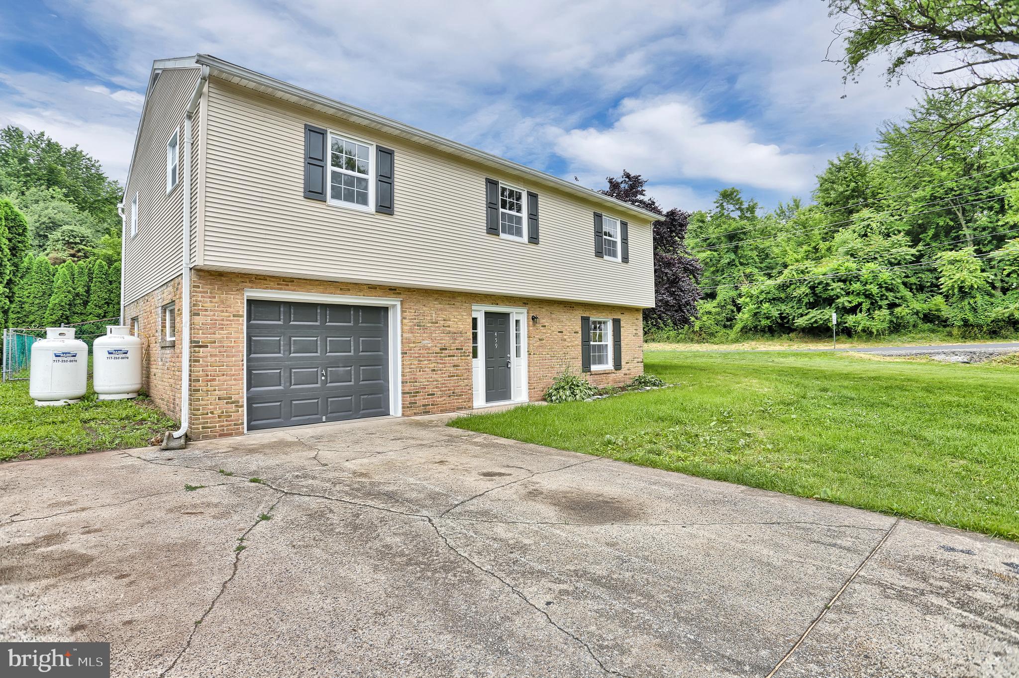 459 Big Spring Road New Cumberland, PA 17070 - Photo 3 of 29 Gallery Image 3