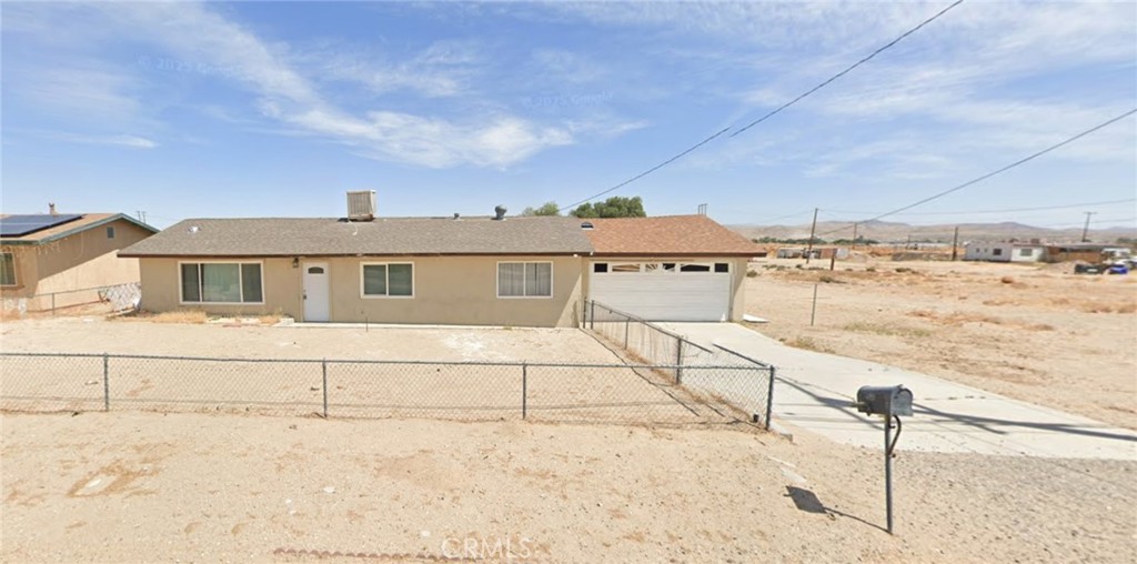 25346 Agate Road Barstow, CA 92311 - Photo 1 of 10