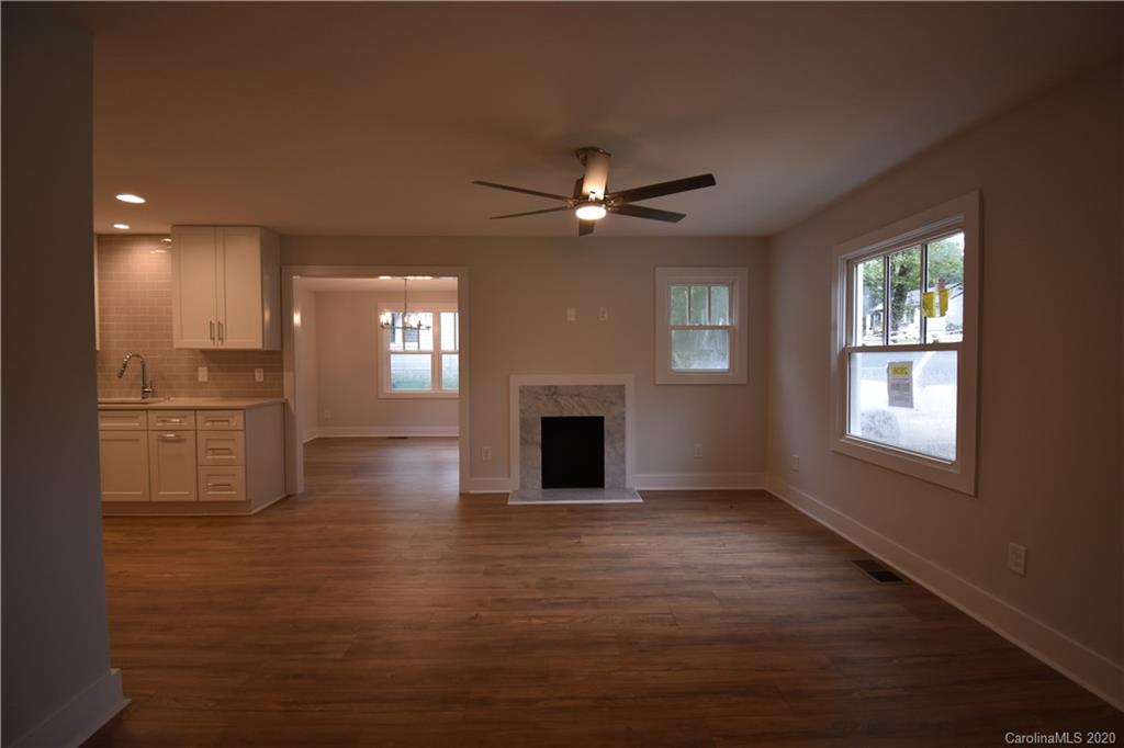 2836 Beech Nut Road Charlotte, NC 28208 - Photo 3 of 25