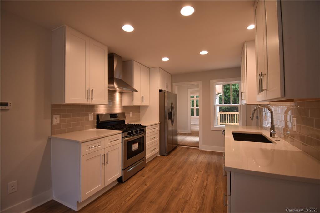 2836 Beech Nut Road Charlotte, NC 28208 - Photo 7 of 25