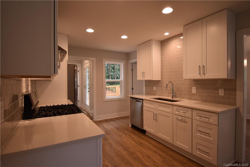 2836 Beech Nut Road Charlotte, NC 28208 - Photo 8 of 25