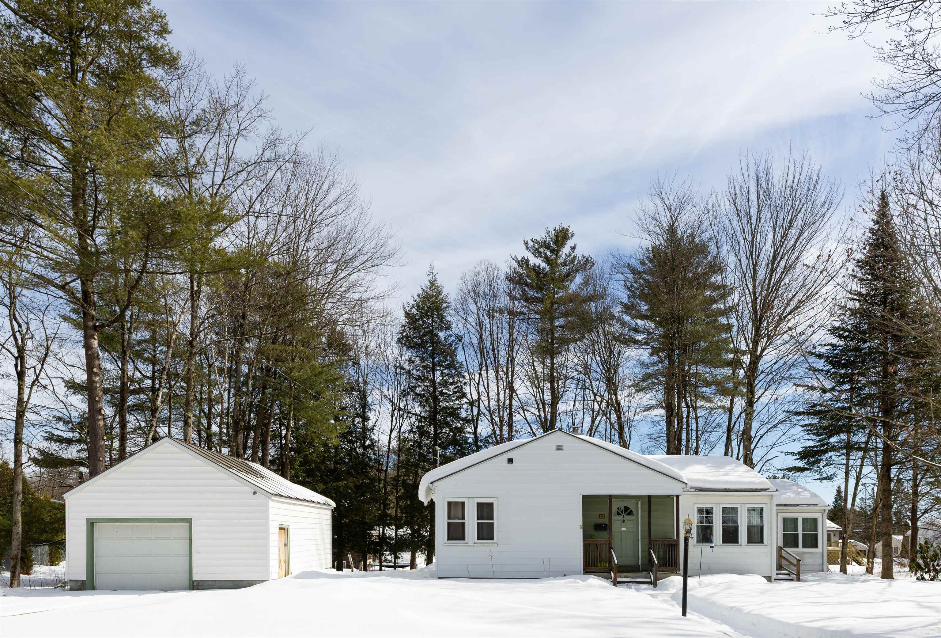 117 Airport Road Hartford, VT 05001 - Photo 1 of 24