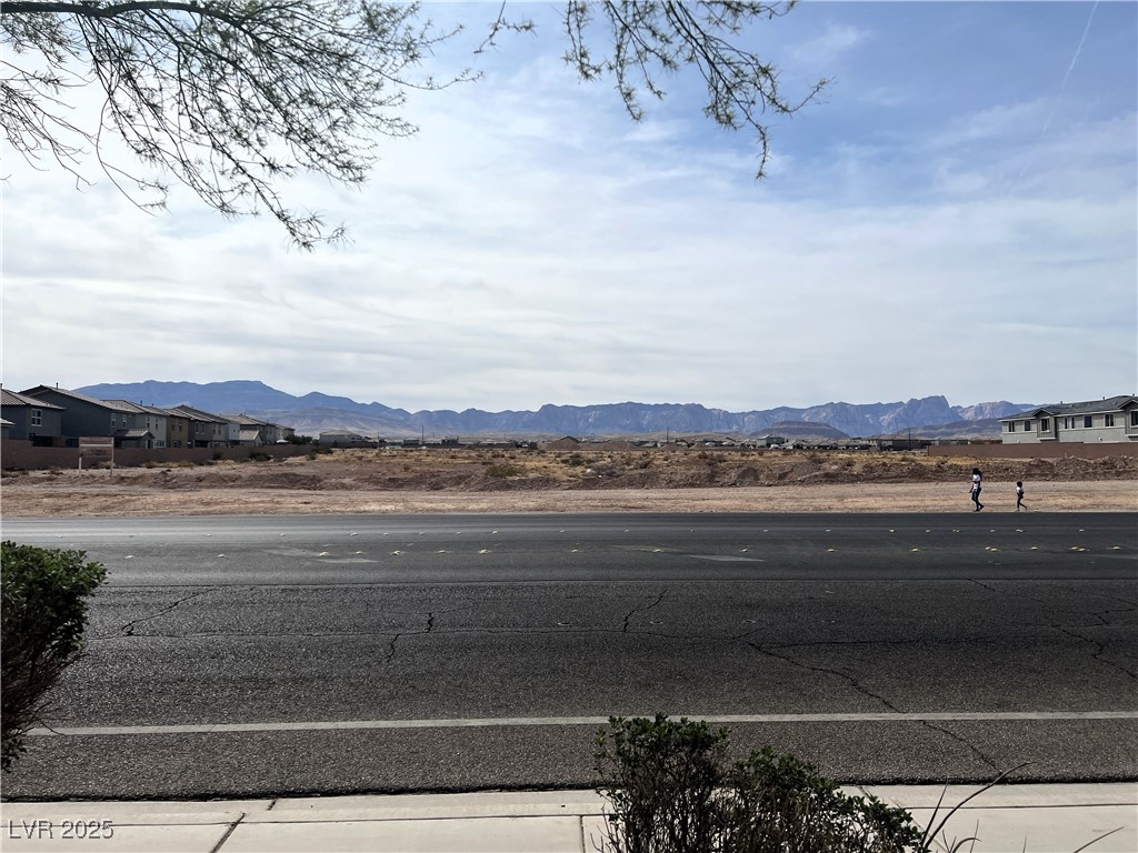 9535 Leaping Lizard Street Las Vegas, NV 89178 - Photo 23 of 37 Backyard view of mountains