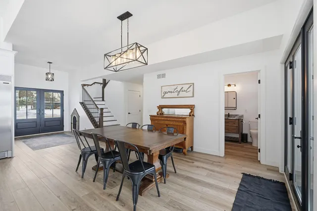 $1,575,000 | 309 Chinook Avenue Southwest, Avon, MN 56310