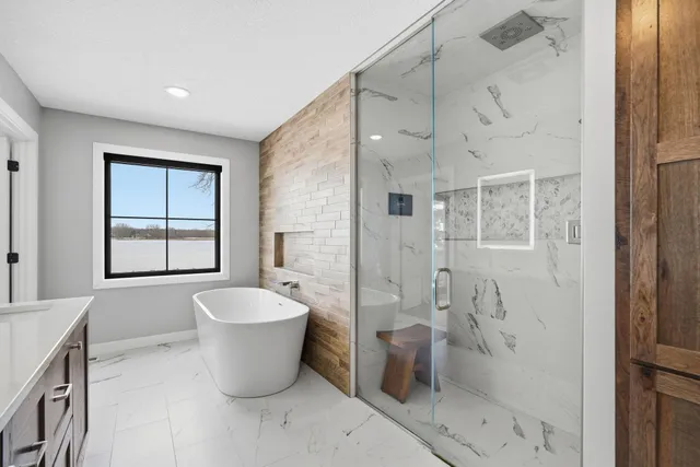 $1,575,000 | 309 Chinook Avenue Southwest, Avon, MN 56310