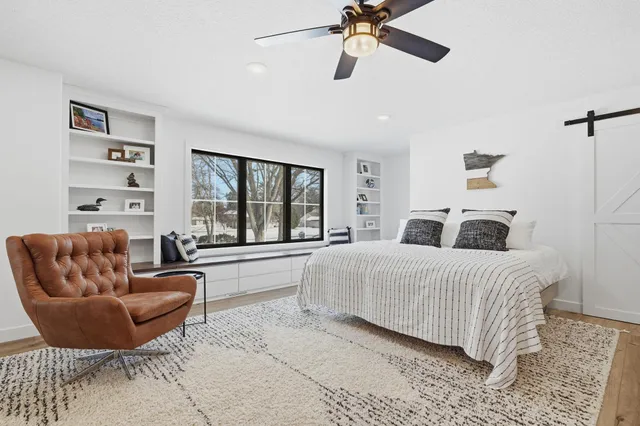 $1,575,000 | 309 Chinook Avenue Southwest, Avon, MN 56310