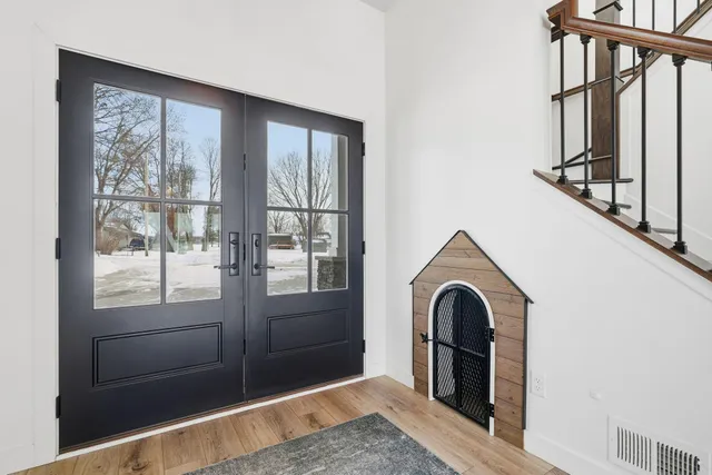 $1,575,000 | 309 Chinook Avenue Southwest, Avon, MN 56310