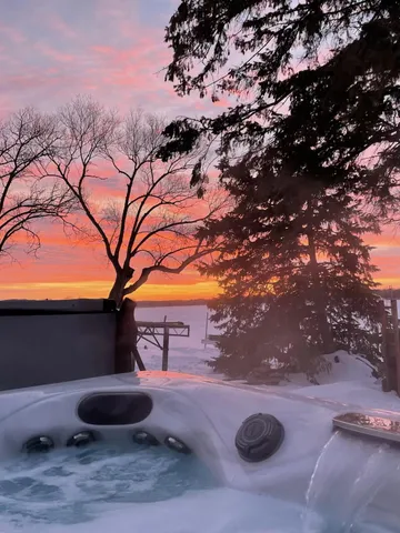 $1,575,000 | 309 Chinook Avenue Southwest, Avon, MN 56310