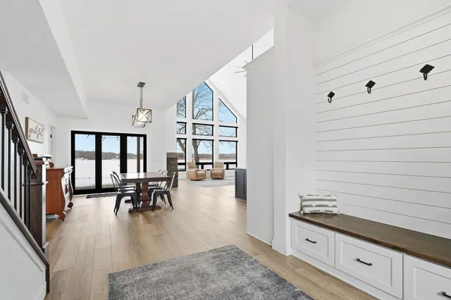 $1,575,000 | 309 Chinook Avenue Southwest, Avon, MN 56310