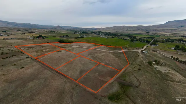 $429,000 | Tbd Tbd Pheasant Lane, Sweet, ID 83670