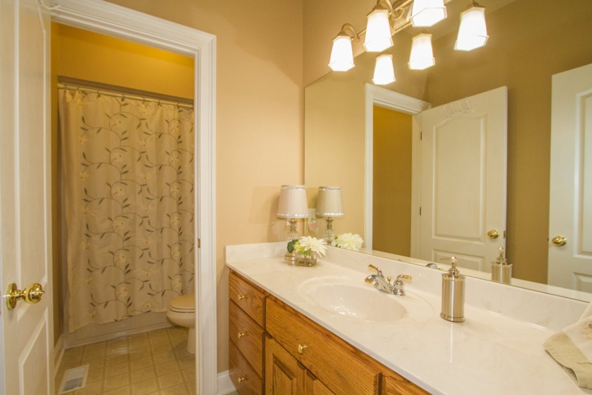 208 Sanders Road Pendleton, SC 29670 - Photo 18 of 30