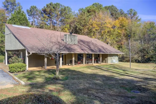 $210,000 | 3569 Splinterwood Road, Peachtree Corners, GA 30092