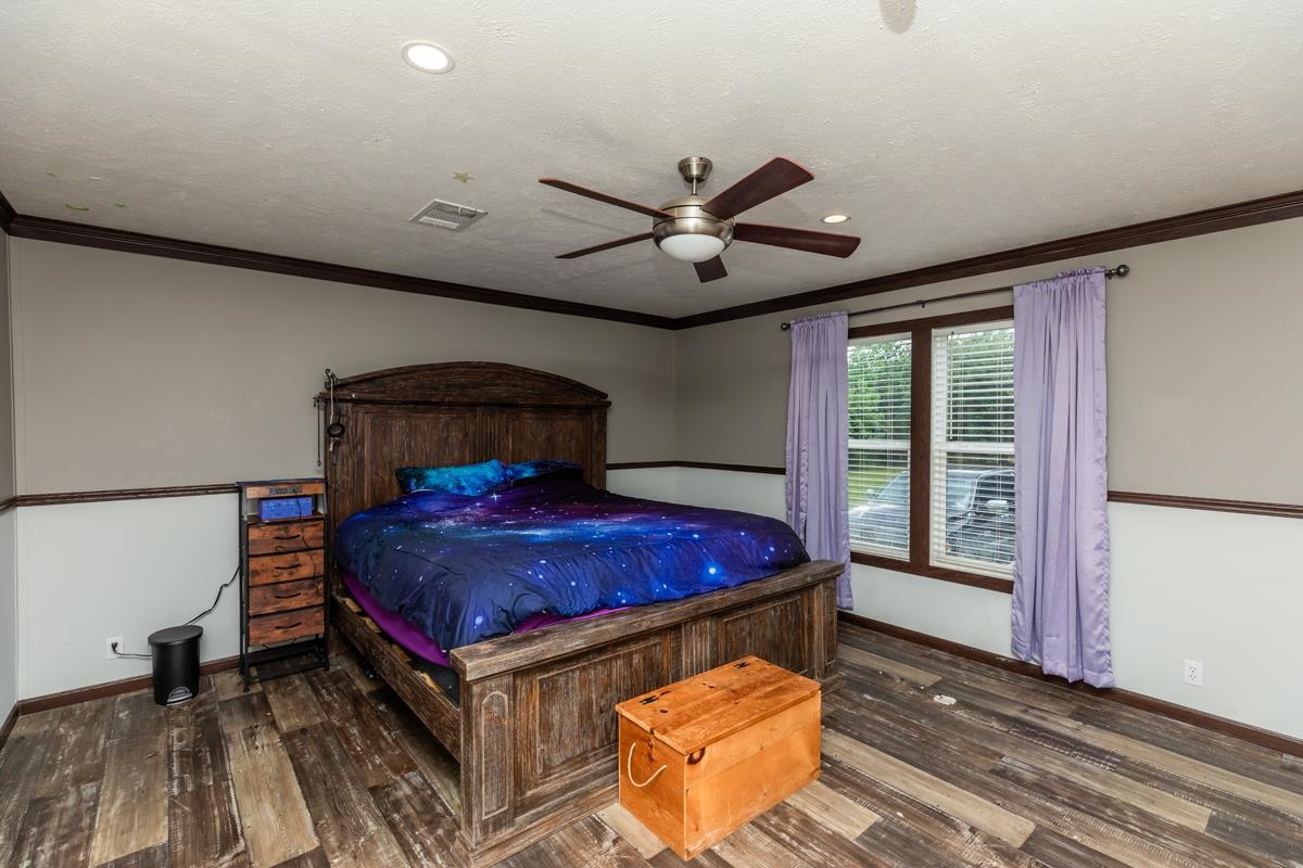 8172 North Linscomb Road Vidor, TX 77662 - Photo 12 of 25