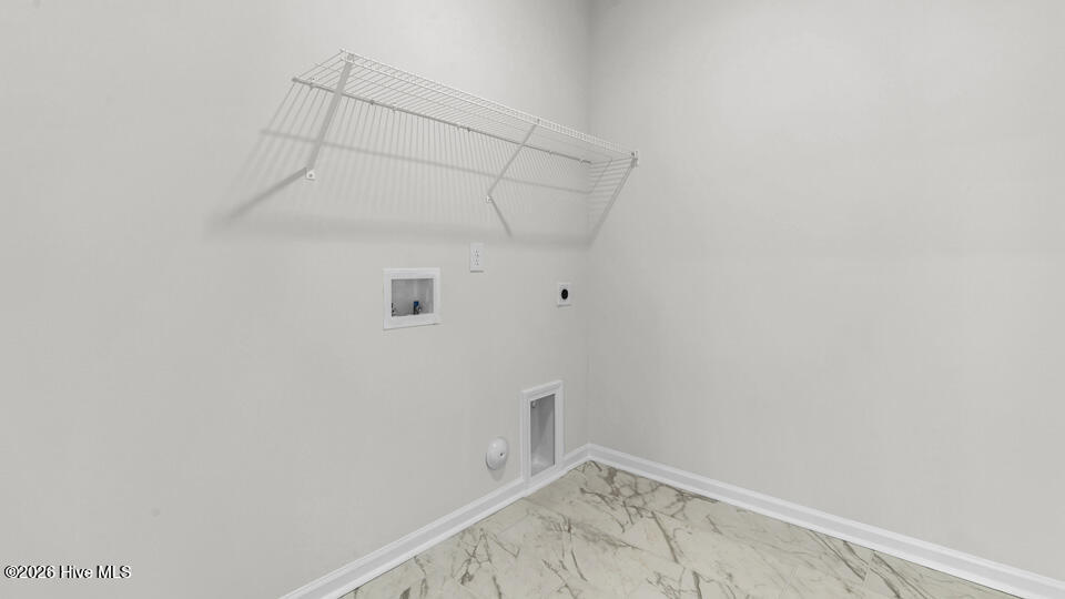 808 Fernwind Circle Aberdeen, NC 28315 - Photo 24 of 28 Laundry Room