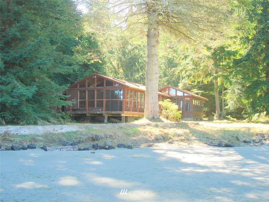 911 Ludlow Bay Road Port Ludlow, WA 98365 - Photo 3 of 24 Gallery Image 3